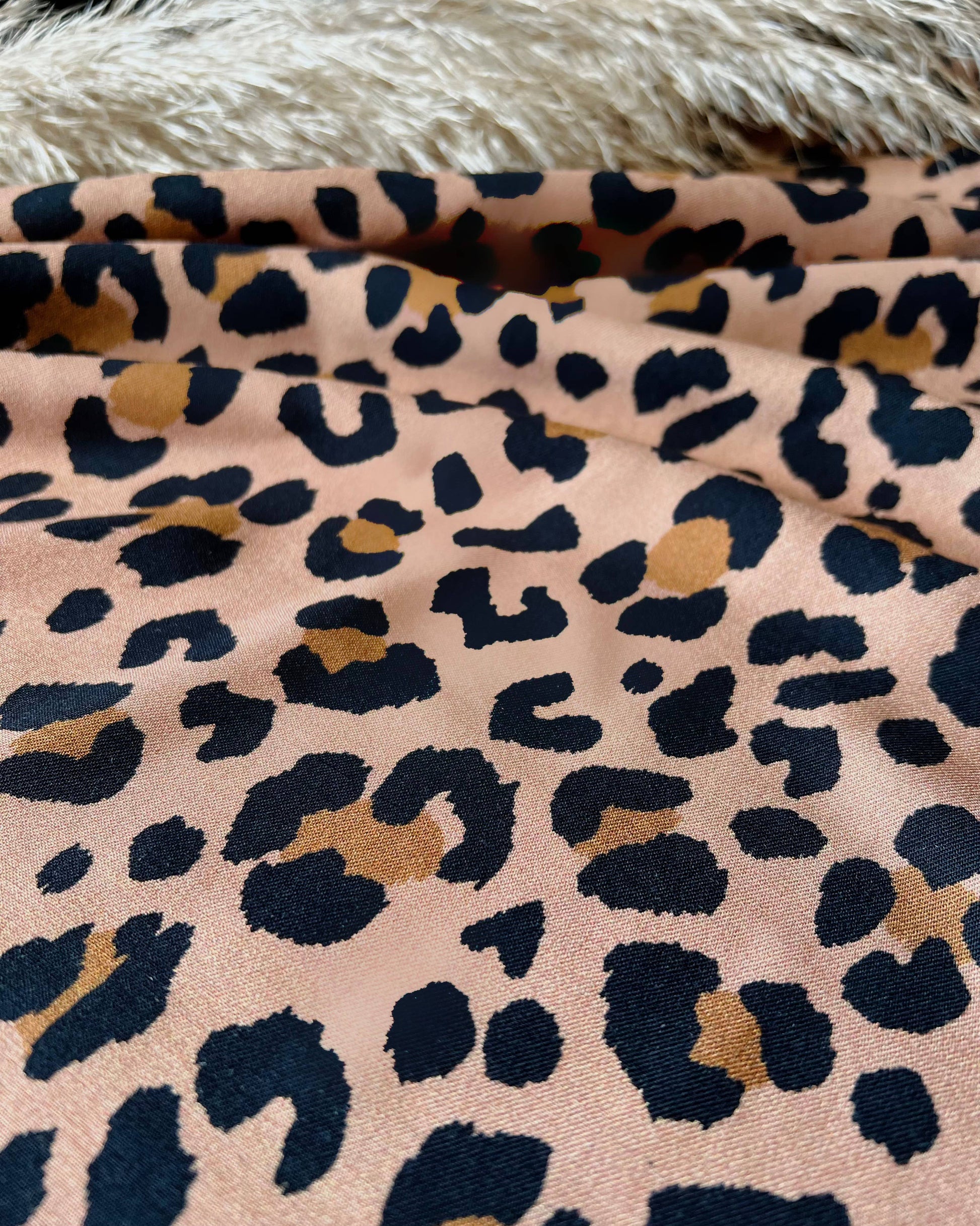 Kiara leopard twill viscose fabric - Printed in France