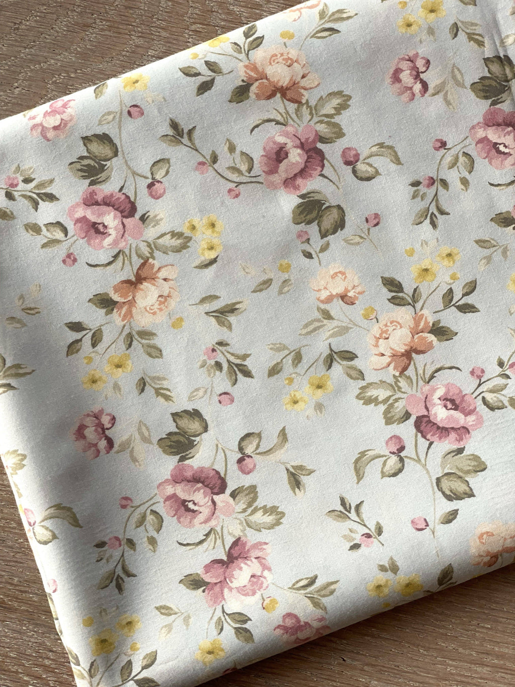 Cotton Poplin Fabric – Antoinette Print Glacier – Atelier 27