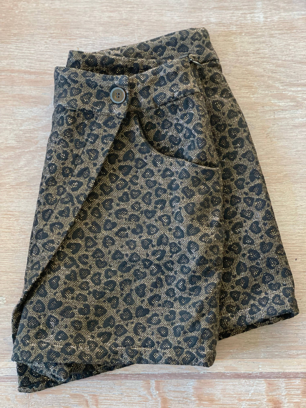 Jacquard Fabric- Leo Black & Gold - Atelier 27