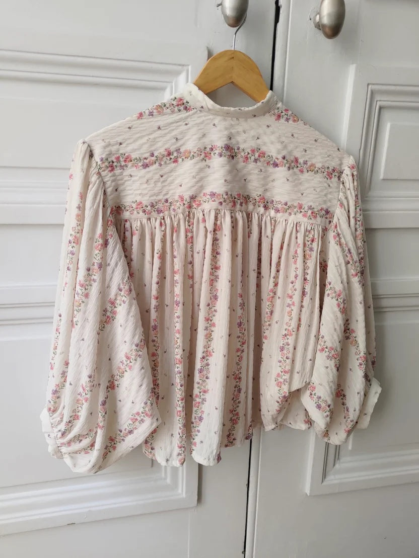 Seersucker Fabric – Maritza Print Ivory & Lilac – Atelier 27