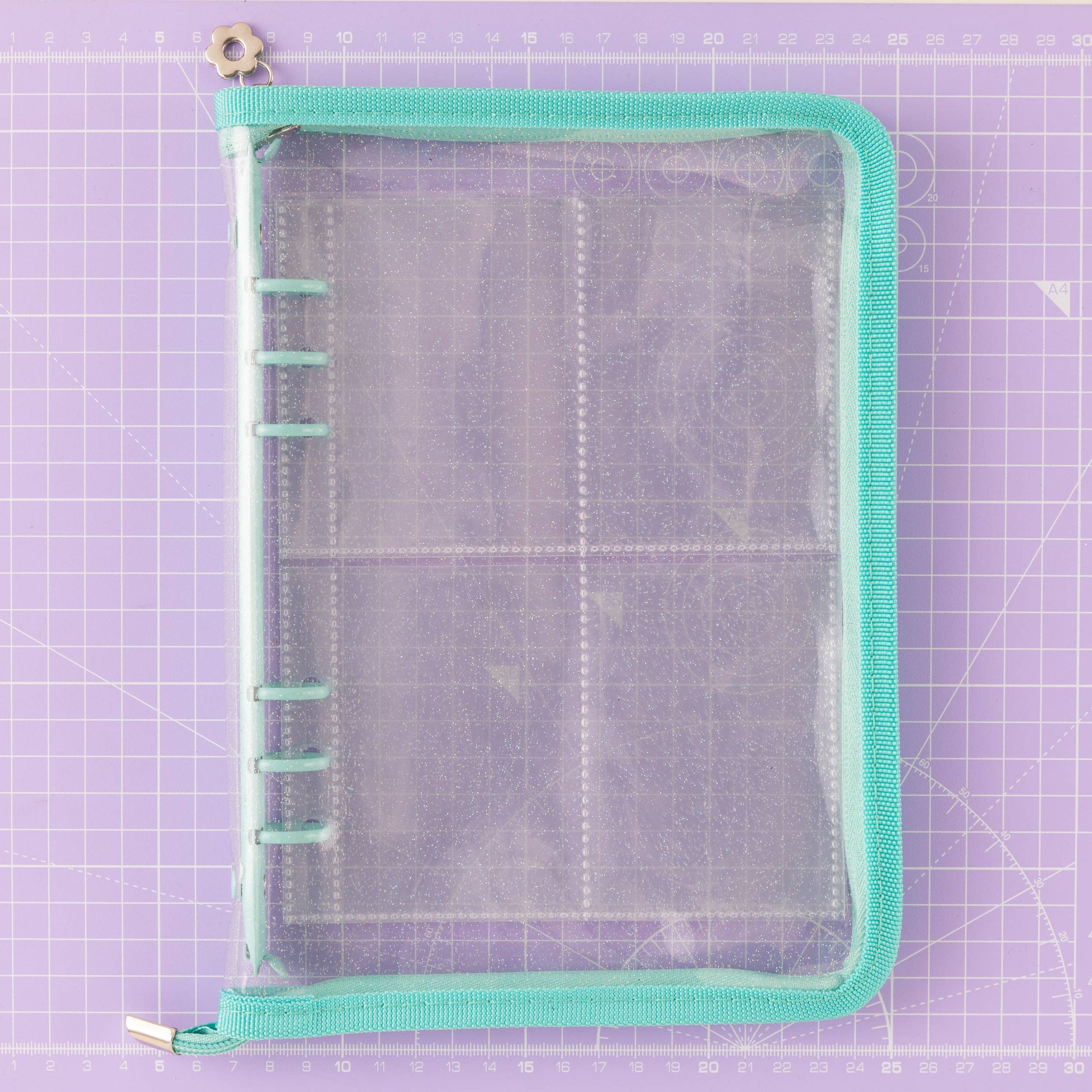 LABEL STASH FOLDER - GREEN - Sewing Label Storage
