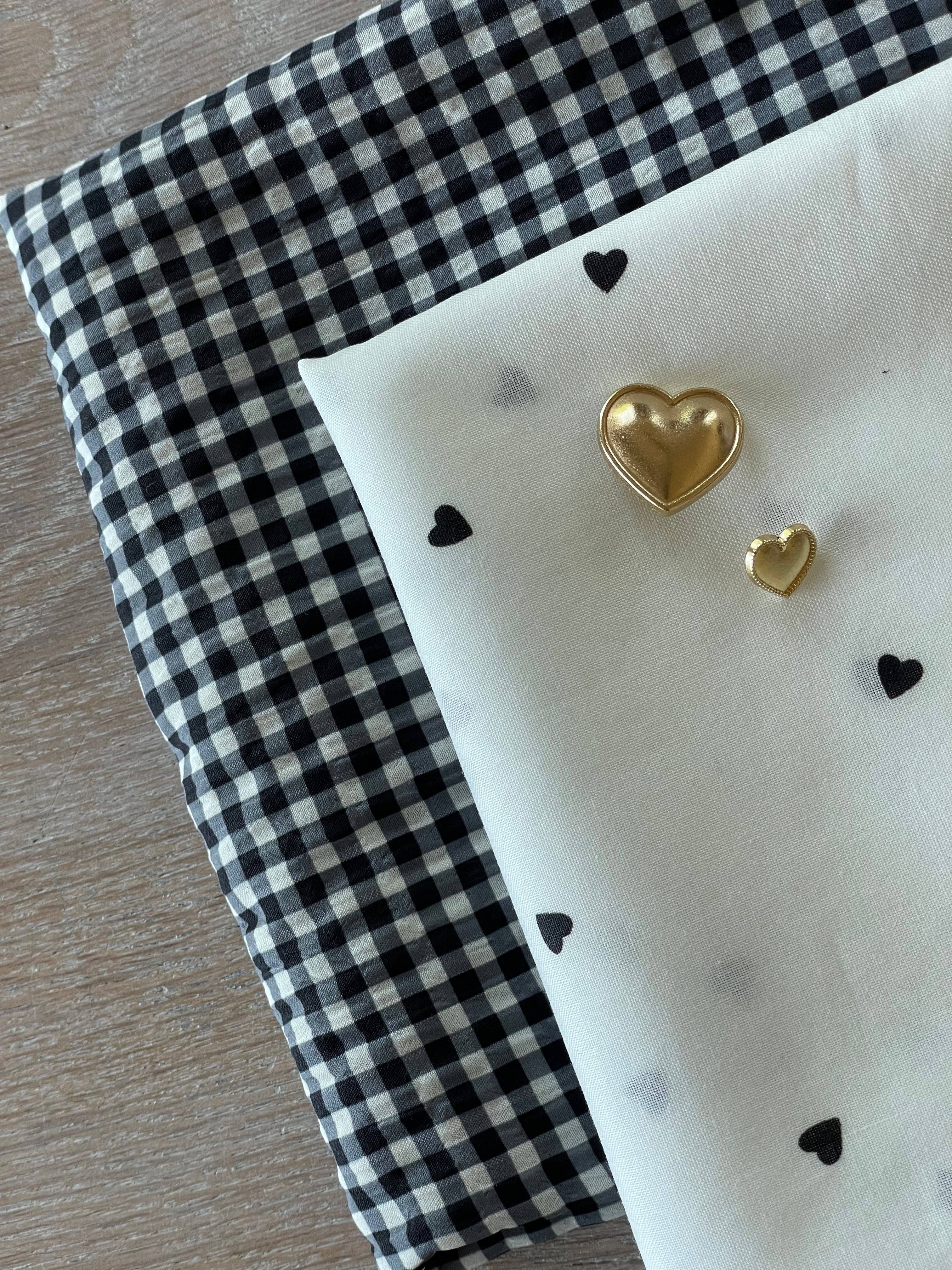 Seersucker Fabric – Vicky in Ivory and Black Limited Edition | Atelier 27