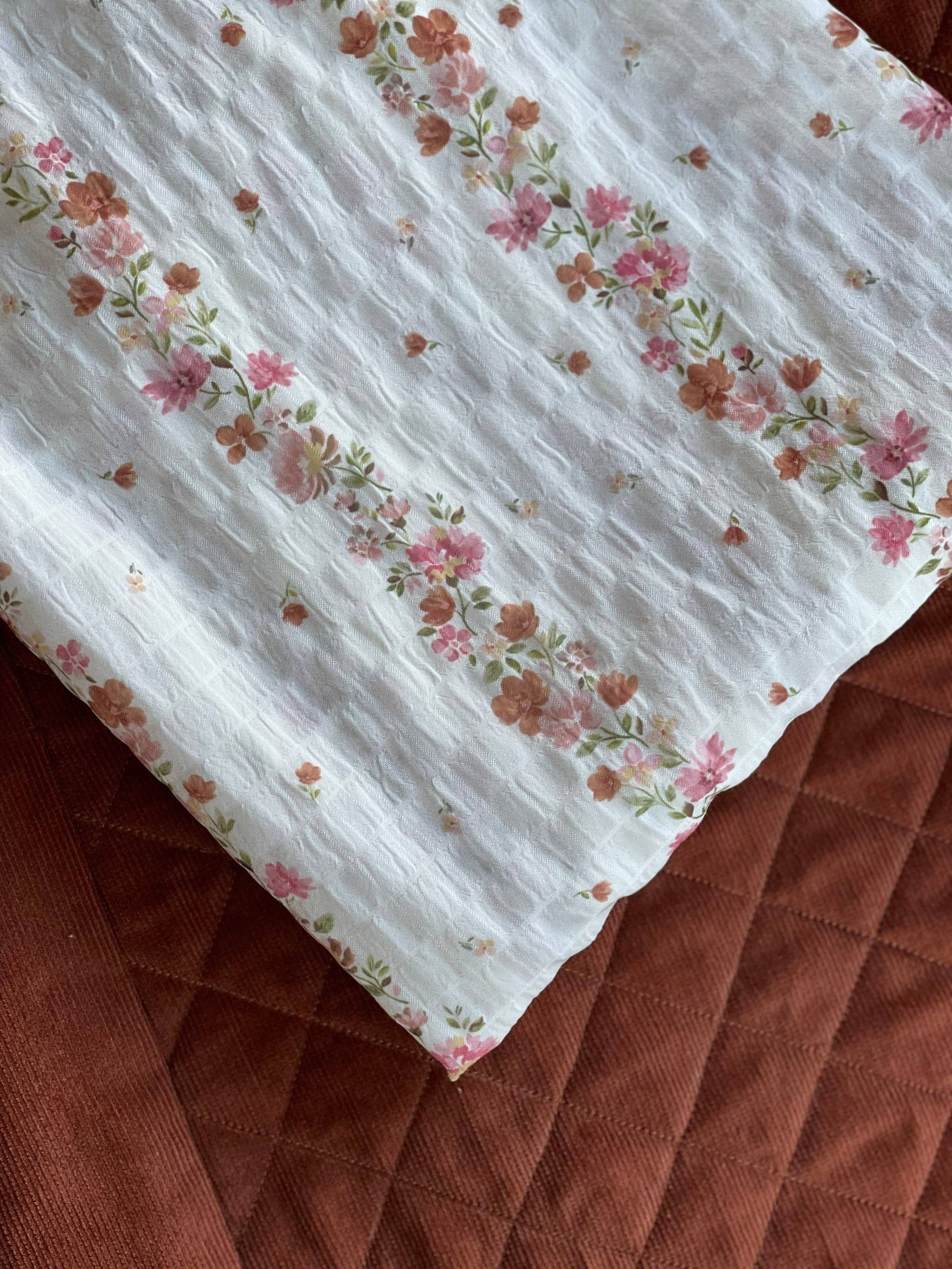 Seersucker Fabric – Maritza Print Ivory & Caramel – Atelier 27
