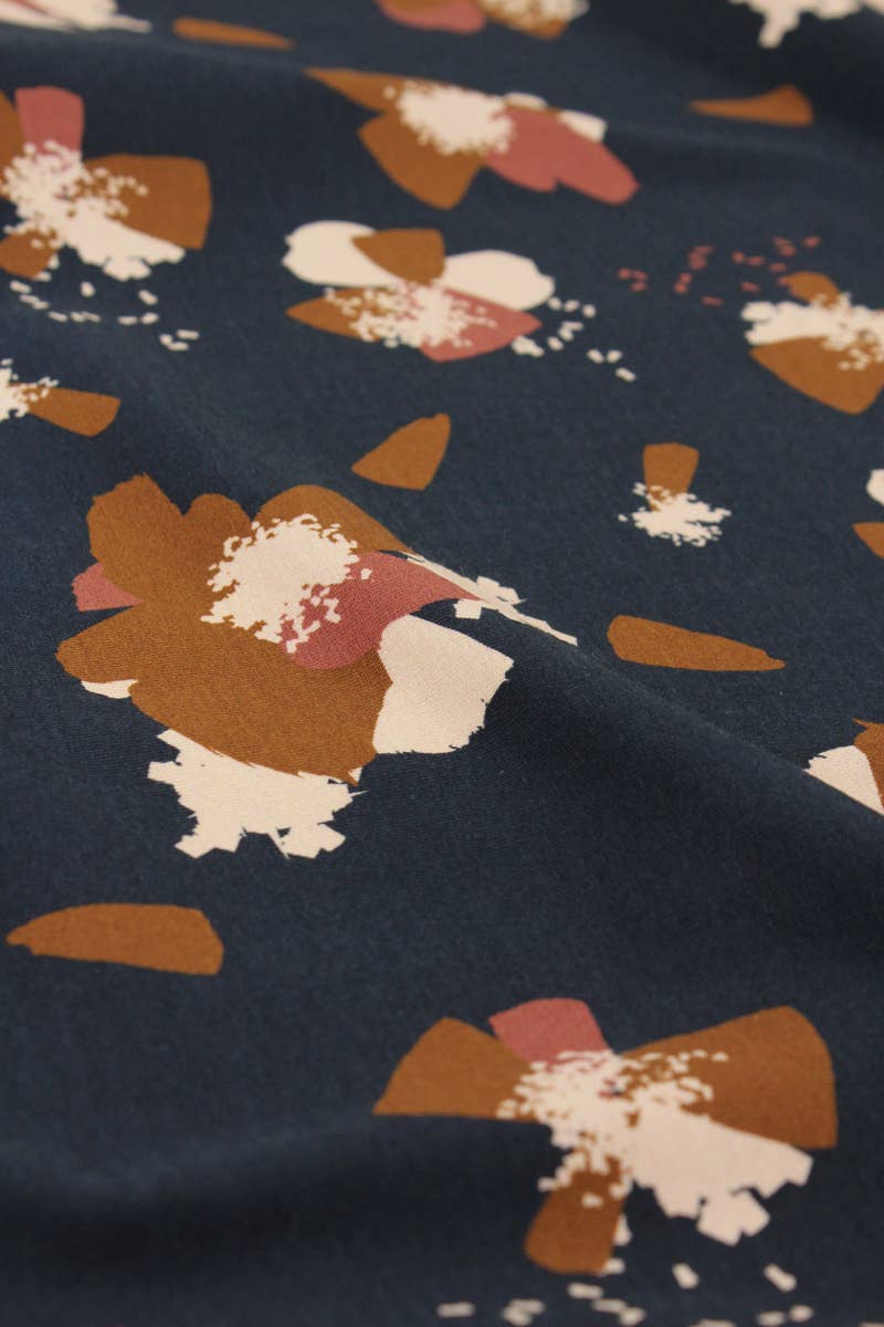 Organic Cotton Jersey Fabric – Anémone Ink Blue – Eglantine et Zoé