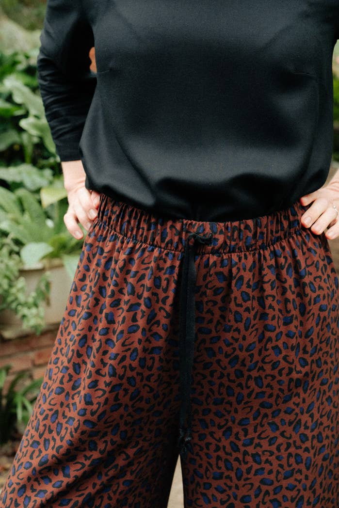 Eglantine et Zoé - Bagheera Chocolate Viscose Fabric