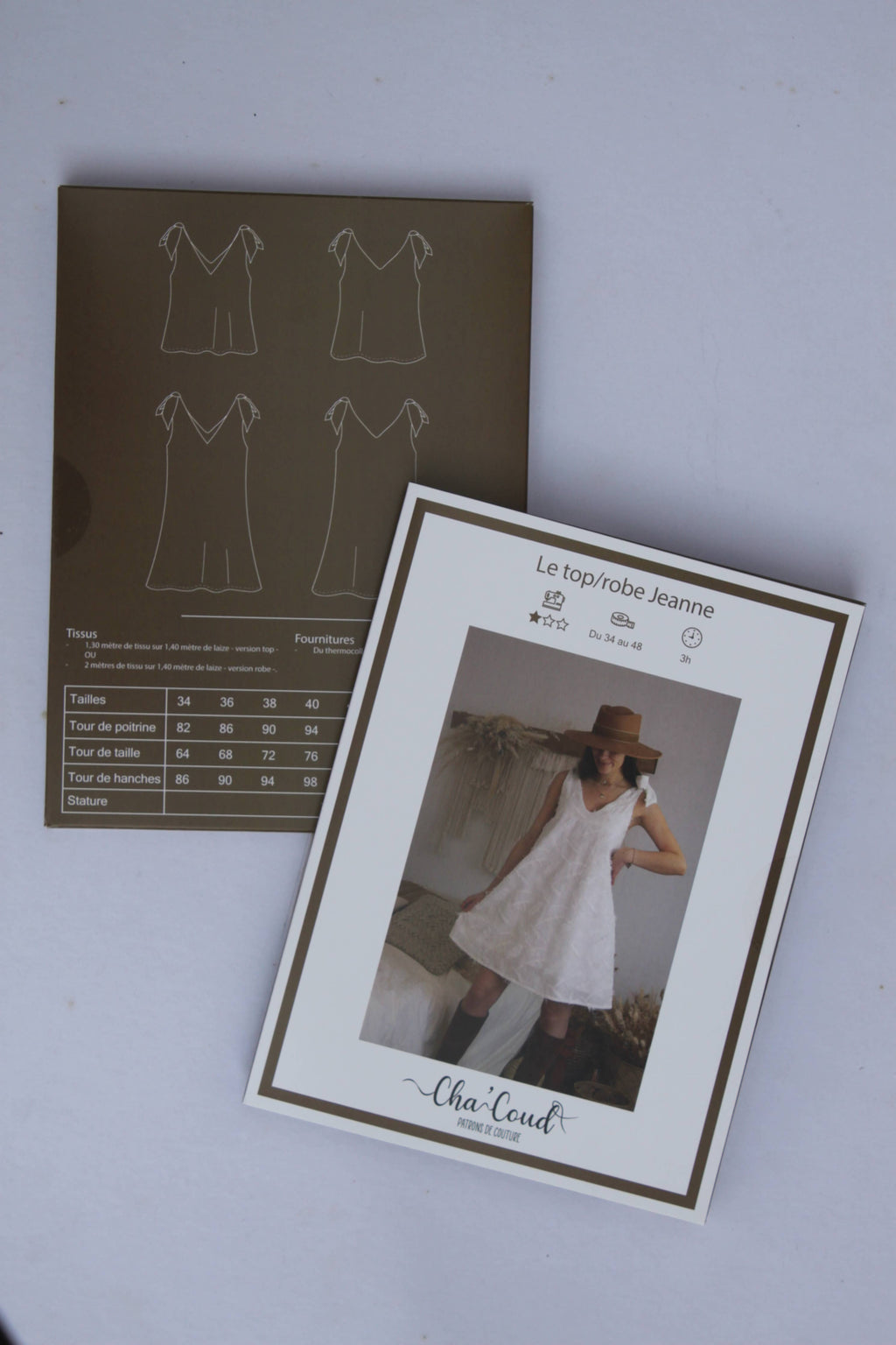 Cha' coud Jeanne Dress and Top printed sewing pattern envelope with line drawings and size chart