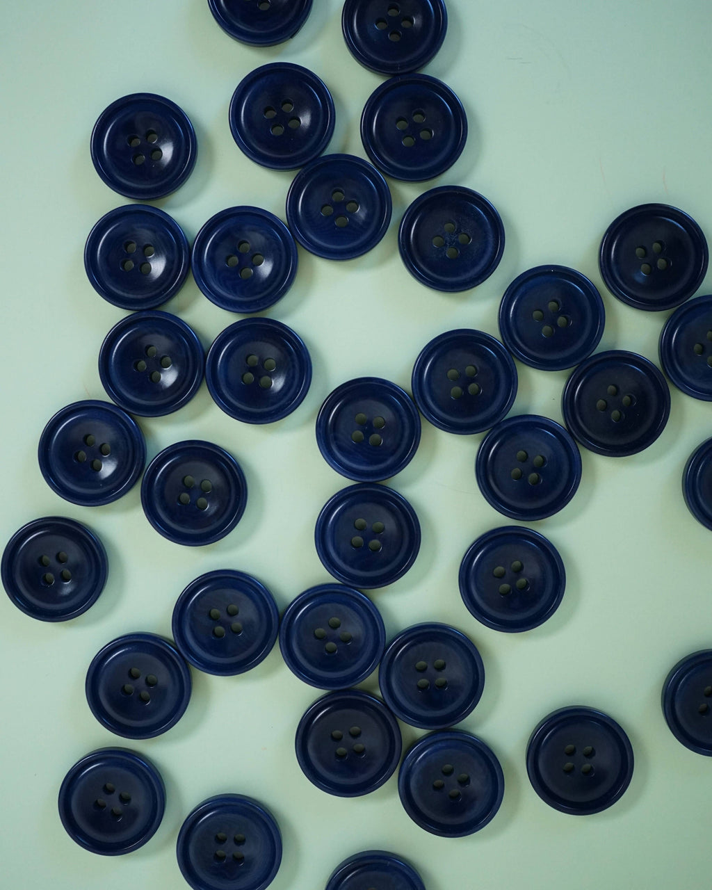 Matchy Matchy Sewing Club - Midnight 7/8" Corozo Nut Buttons: Set of 6
