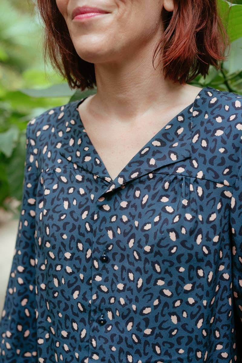 Eglantine et Zoé - Bagheera Blue Viscose Fabric