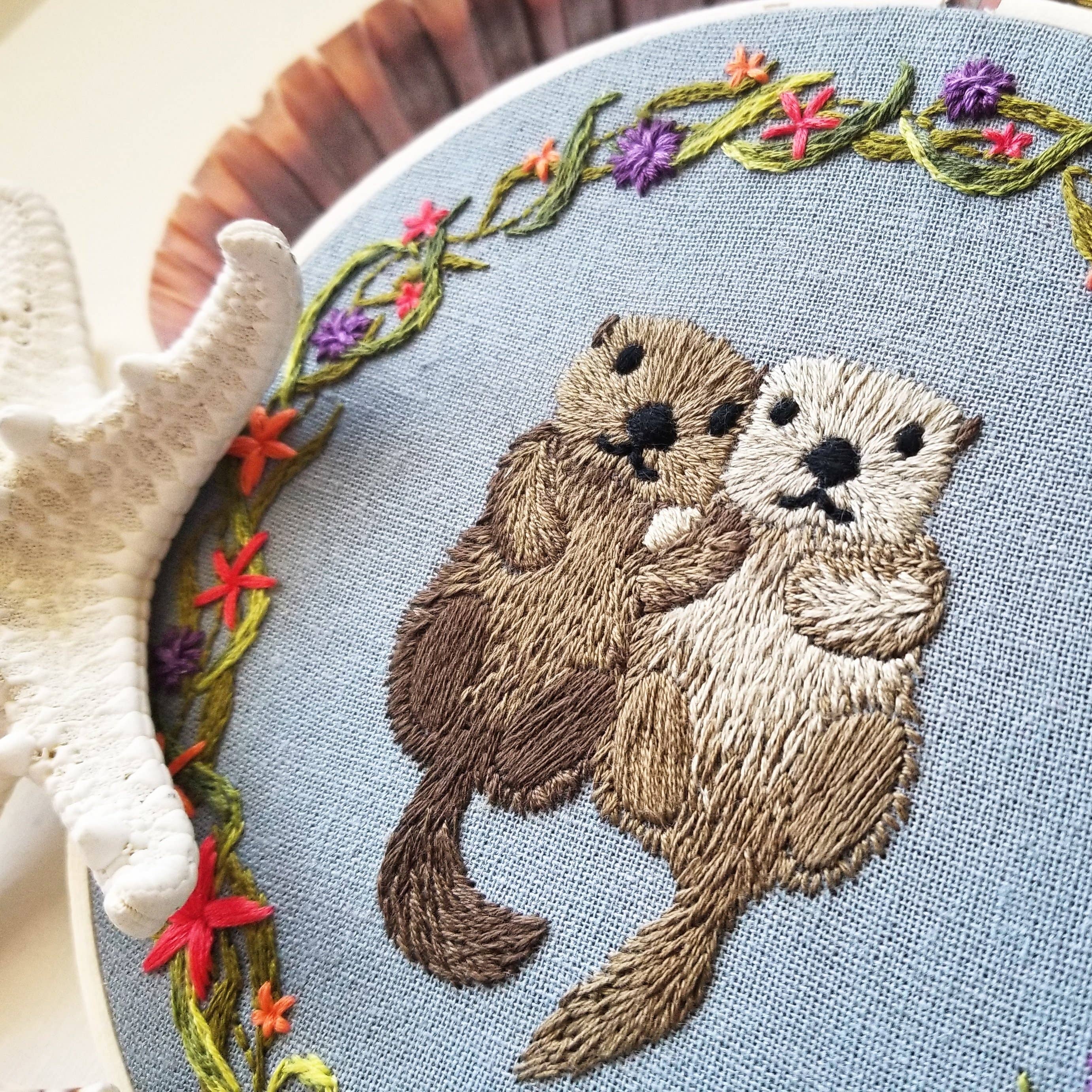 Jessica Long - Otterly Adorable Embroidery Kit