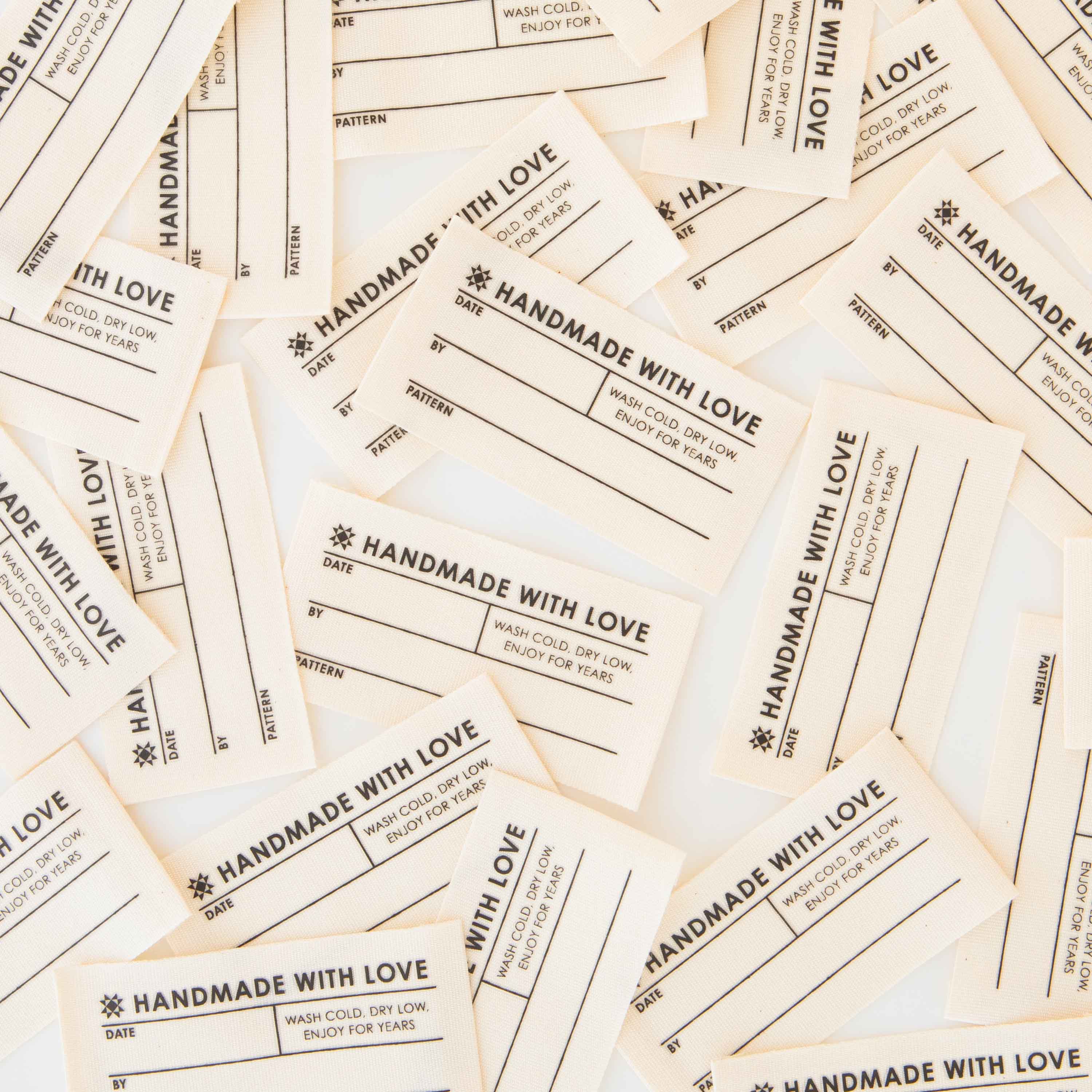 Sarah Hearts - Quilt Info Large Write-In Organic Cotton Sewing Labels
