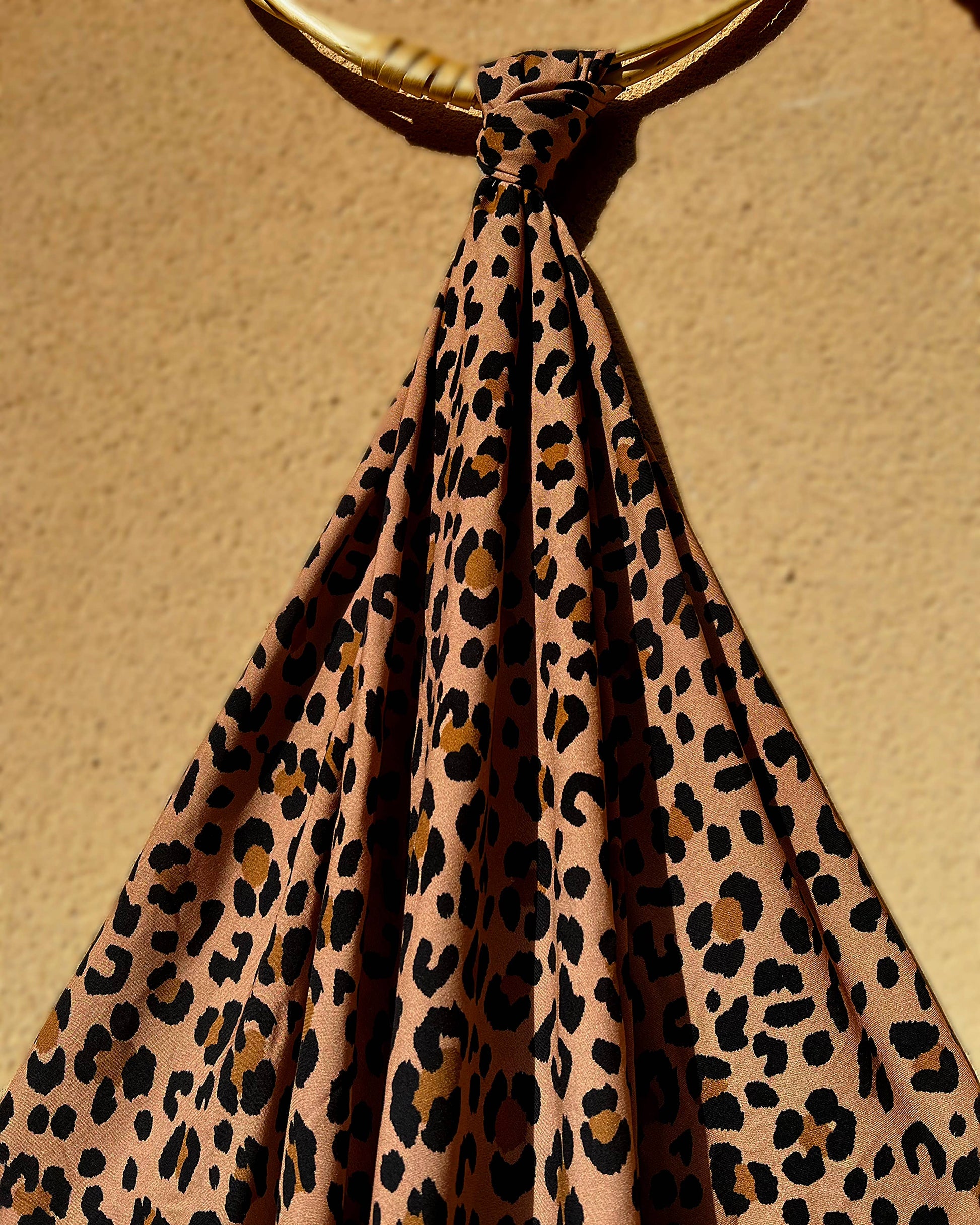 Kiara leopard twill viscose fabric - Printed in France