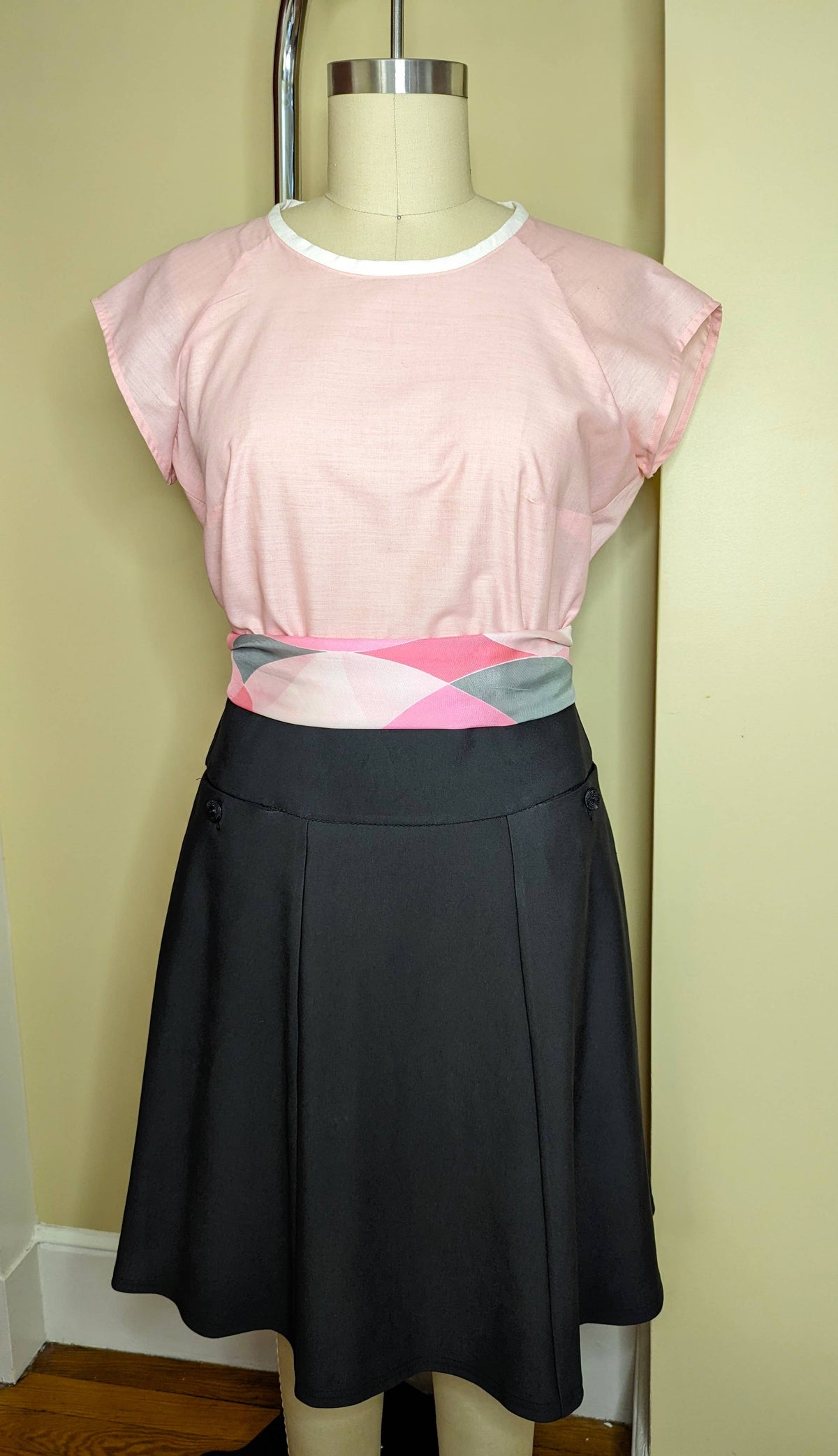 Style Falcon Straight A's Skirt Sewing Pattern
