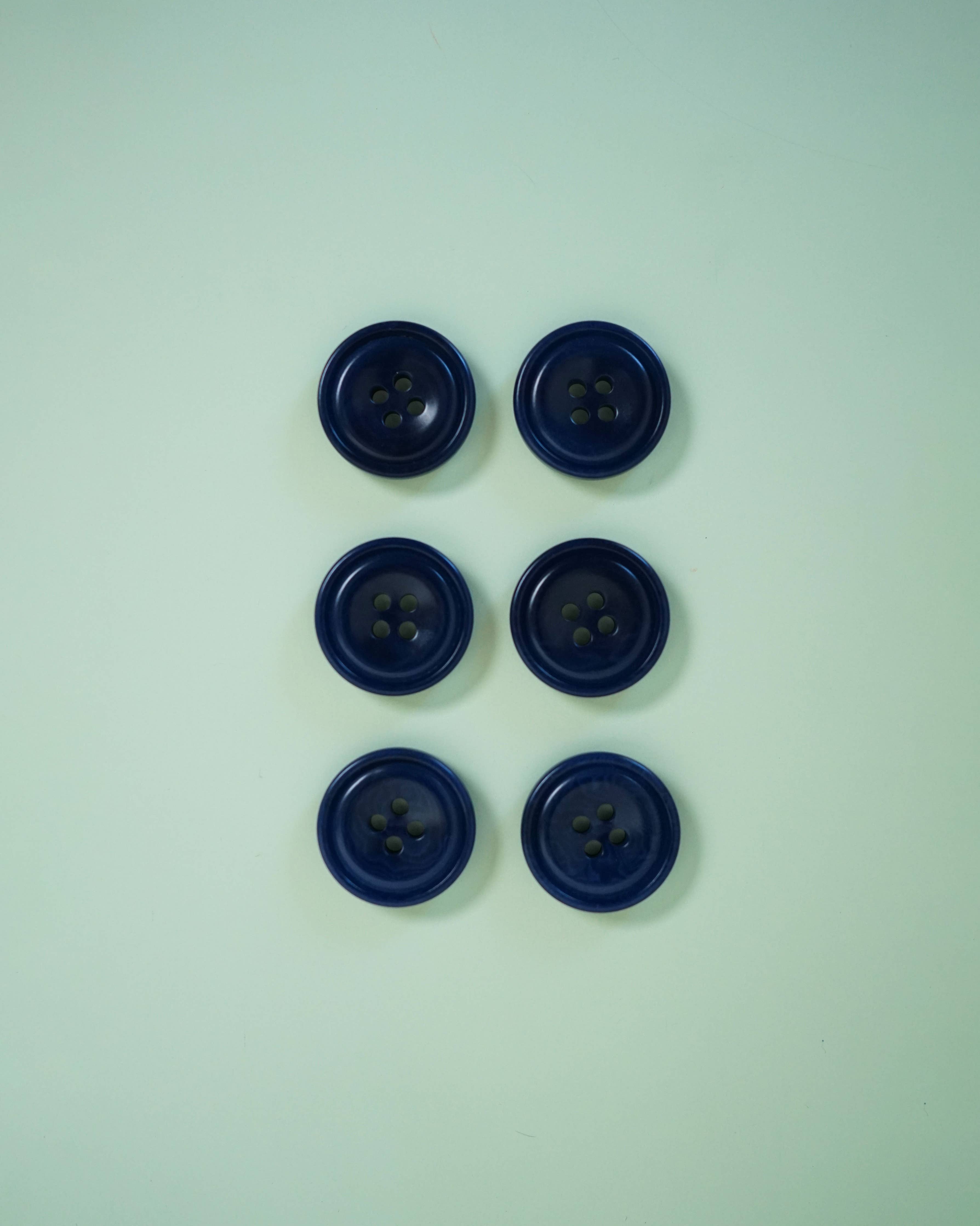 Matchy Matchy Sewing Club - Midnight 7/8" Corozo Nut Buttons: Set of 6