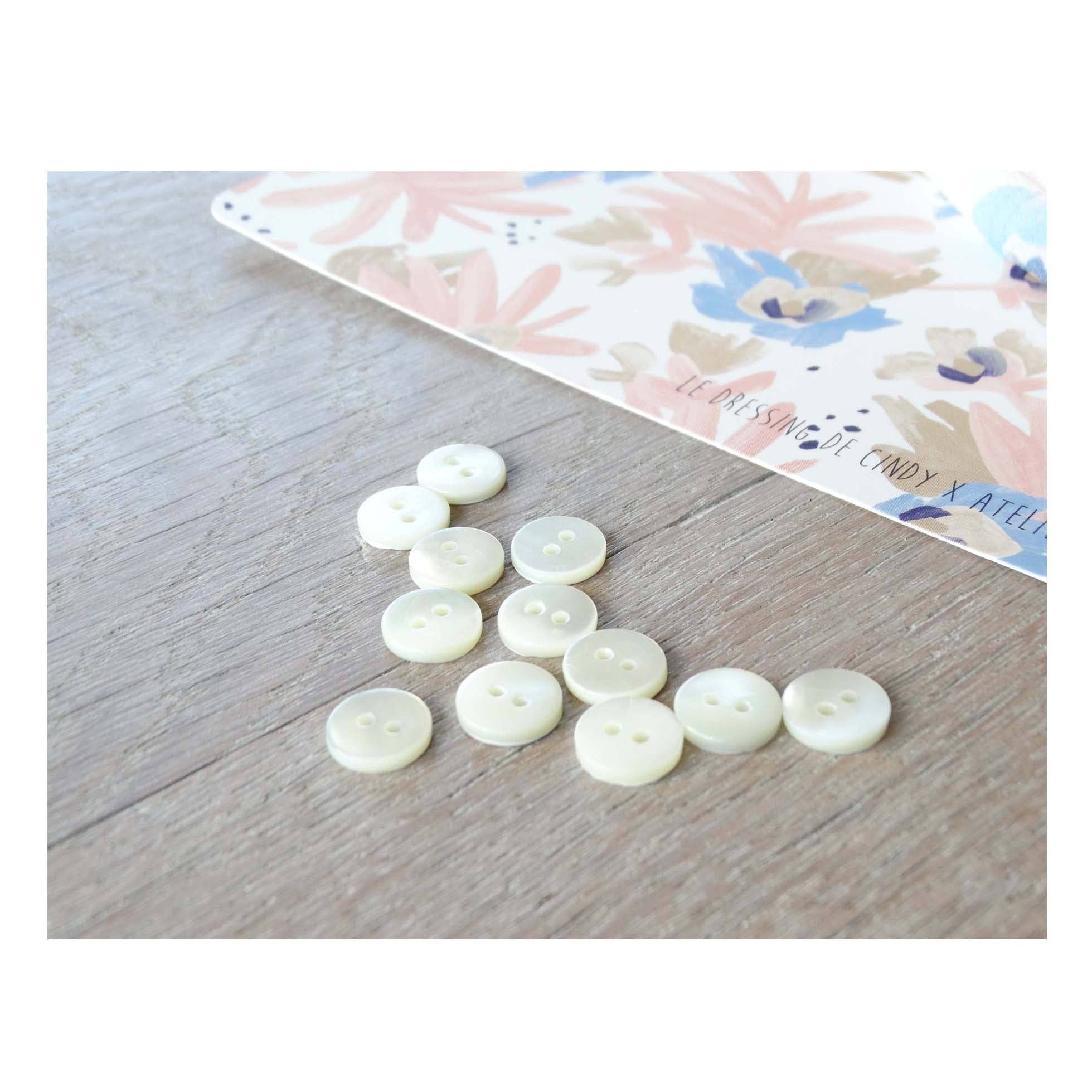 Atelier 27 ivory mother-of-pearl button 10mm 2-hole, sold individually, made in France