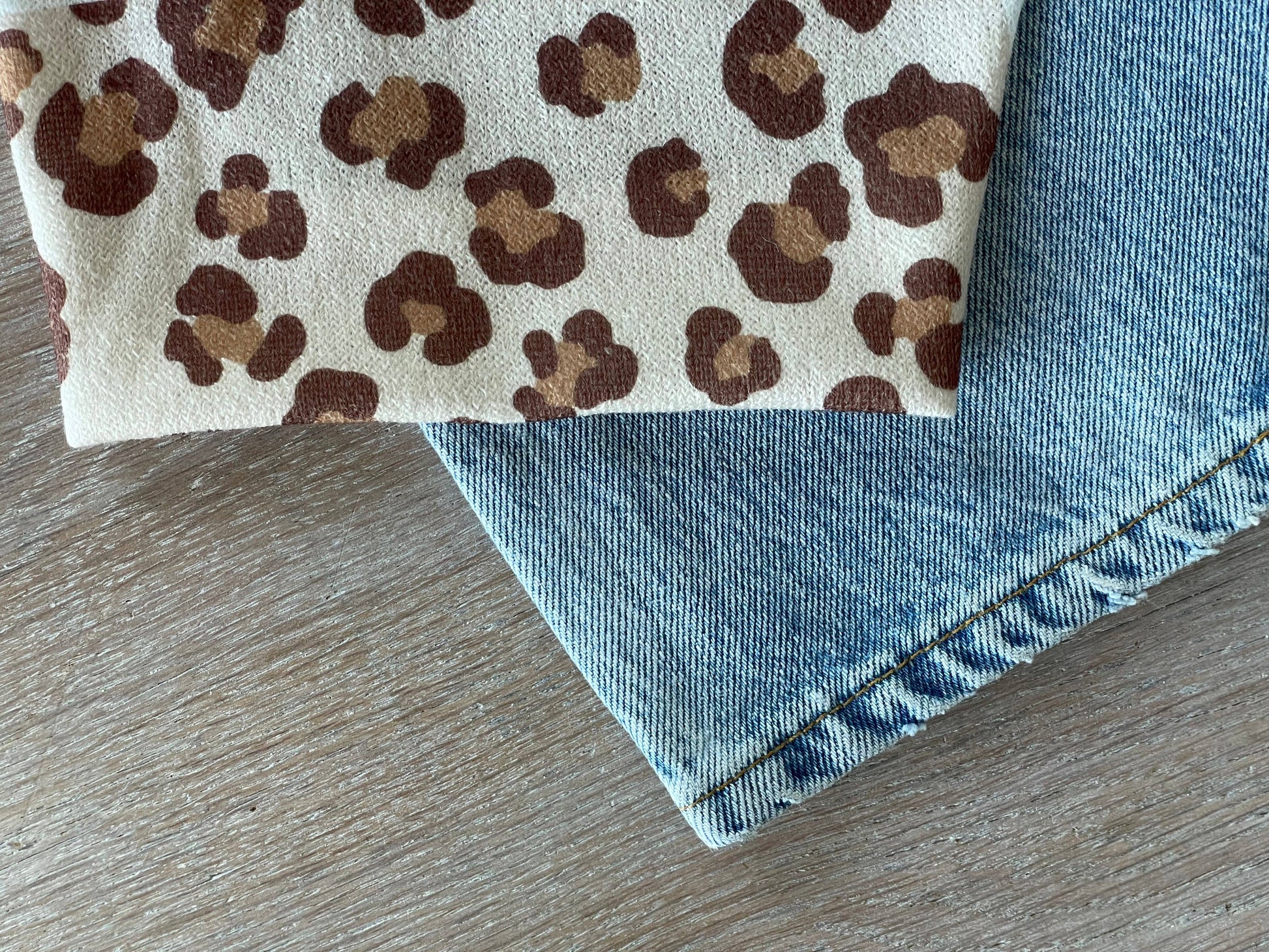 Atelier 27 - Knit in Simba Print