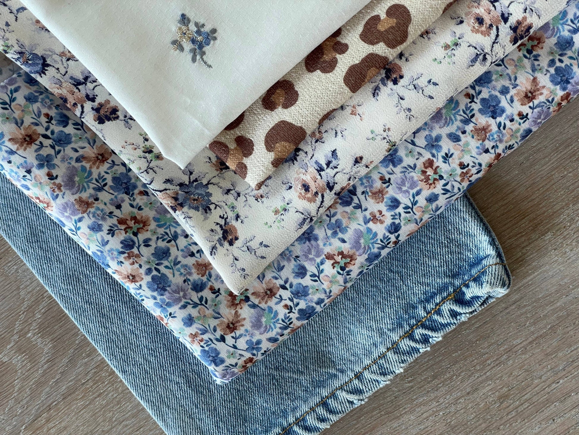 Atelier 27 - Knit in Simba Print