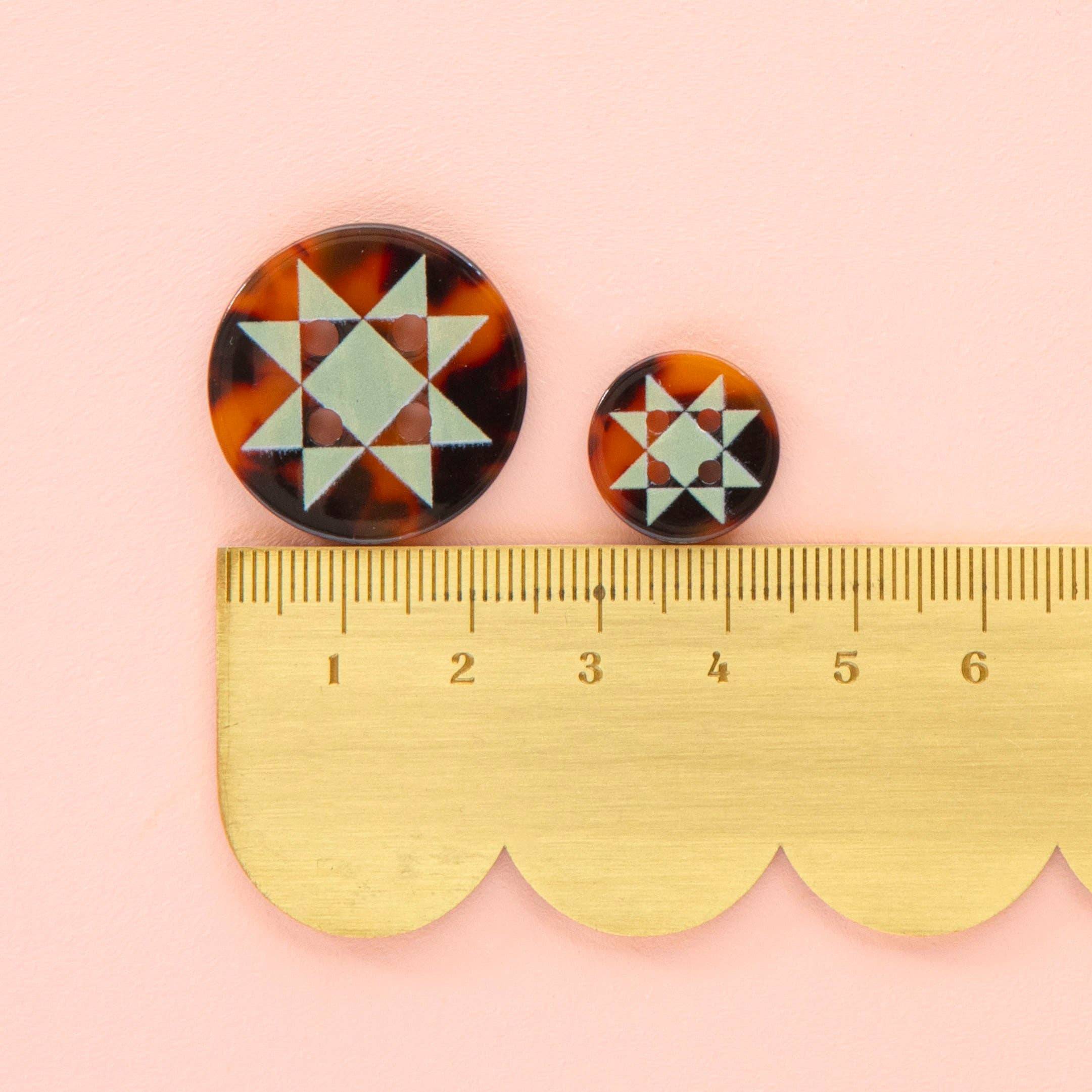 Sarah Hearts - Quilt Star Small 5/8" Buttons