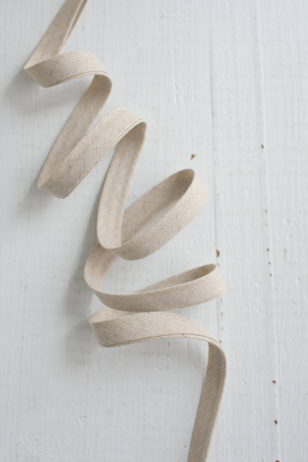 Natural Beige 1/2 inch double fold linen-cotton blend bias binding tape by Bessie Pearl Binding Co
