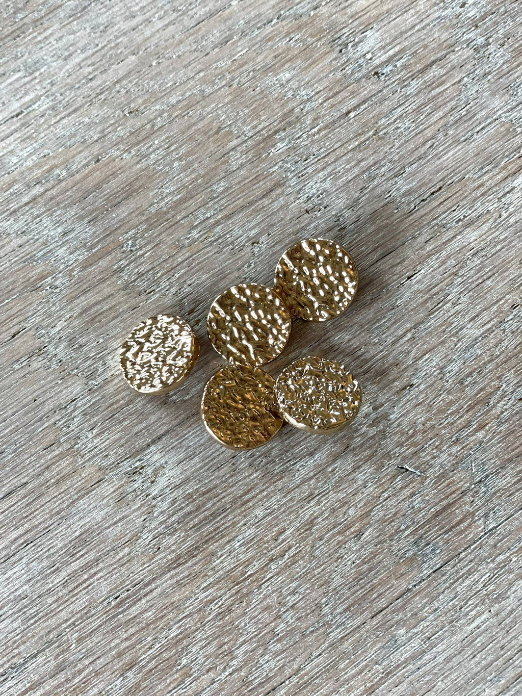 Metal Shank Button – The Sublime Gold 18mm – Atelier 27